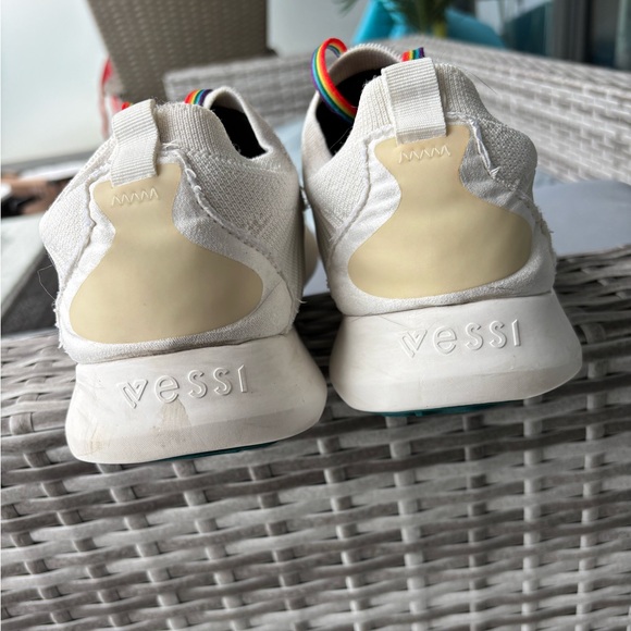 Vessi | Women's Everyday Move - Picture 5 of 6